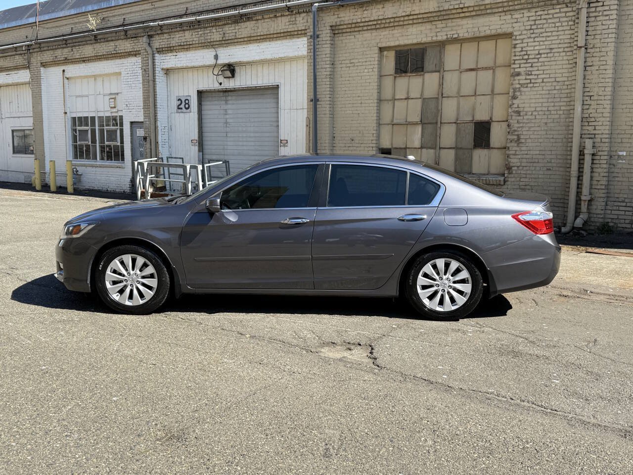 Used 2013 Honda Accord EX-L image 4