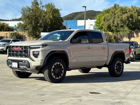 New 2026 GMC Canyon AT4 AWD/4WD image 4
