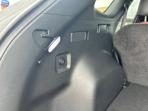 Used 2024 Kia Sportage SX FWD image 12