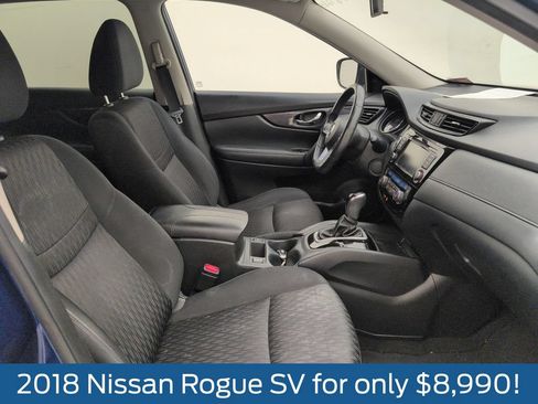 Used 2018 Nissan Rogue SV FWD image 14
