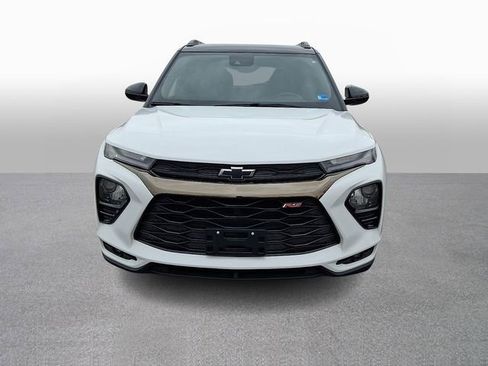Used 2023 Chevrolet TrailBlazer RS AWD/4WD image 2