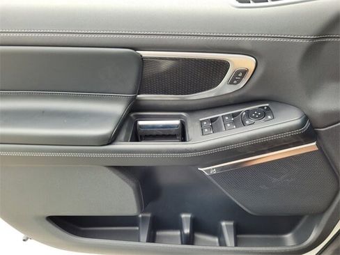 New 2025 Ford Expedition Max Platinum w/ Stealth Performance Package image 28