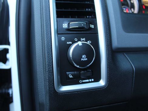 Used 2015 RAM 1500 Big Horn AWD/4WD image 26