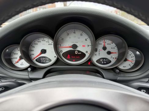 Used 2009 Porsche 911 Carrera S image 28