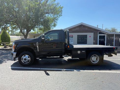 Used 2023 Ford F350 XLT w/ XLT Value Package image 2