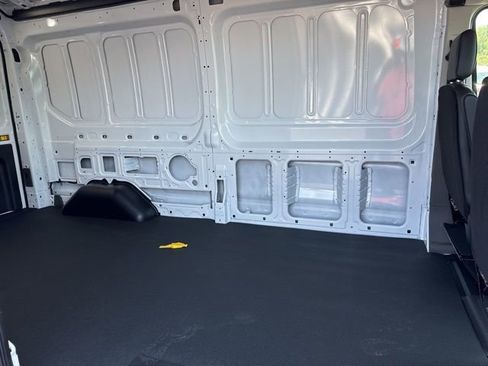 New 2025 Ford Transit 250 148 Medium Roof image 6