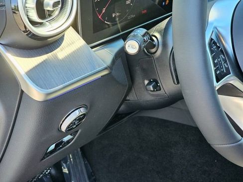 New 2026 Mercedes-Benz GLC 300 4MATIC image 15