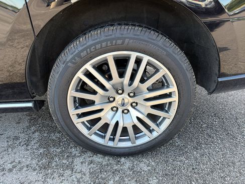 Certified 2024 Ford Expedition Max Platinum AWD/4WD image 24