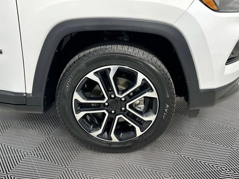Used 2022 Jeep Compass Limited w/ Sun and Sound Group AWD/4WD image 14