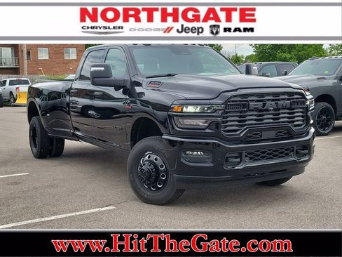 New 2026 RAM 3500 Big Horn AWD/4WD image 1
