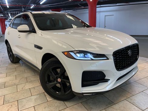 Used 2023 Jaguar F-PACE S AWD/4WD image 3