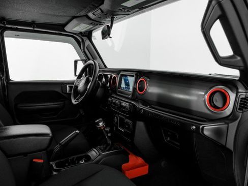 Used 2022 Jeep Wrangler Unlimited Sport image 9