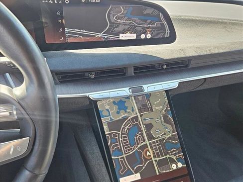 Used 2022 Lucid Air Grand Touring image 13