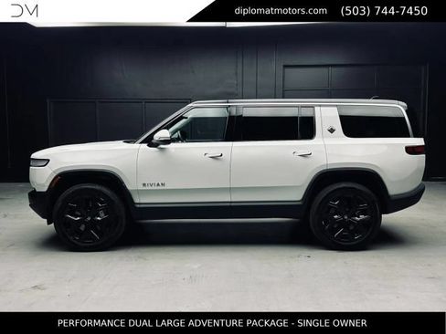 Used 2024 Rivian R1S Adventure AWD/4WD image 3