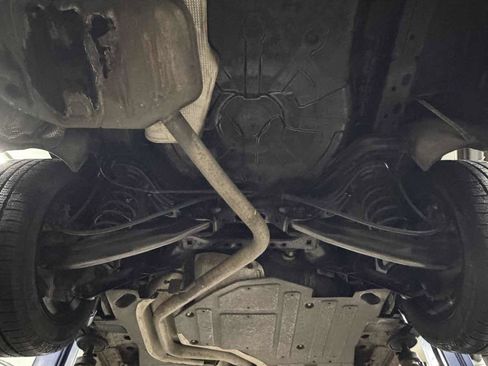 Used 2016 Chevrolet Impala LT w/ Convenience Package image 26