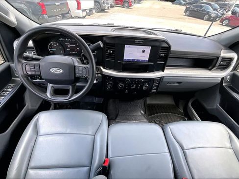 Used 2025 Ford F350 XL w/ FX4 Off-Road Package AWD/4WD image 15