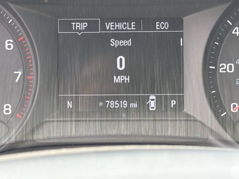 Used 2023 Chevrolet TrailBlazer LS FWD image 29