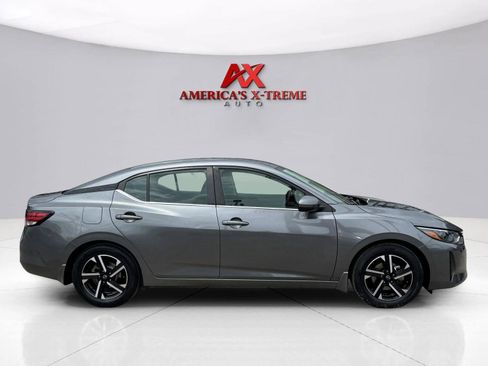 Used 2024 Nissan Sentra SV FWD image 7