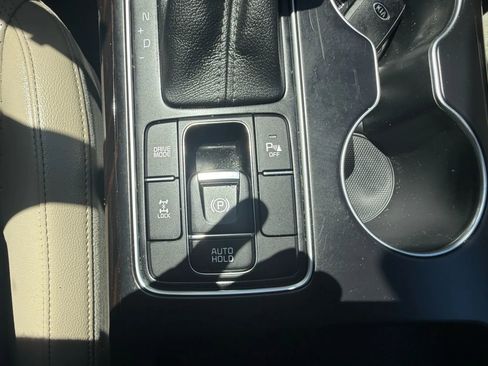 Used 2020 Kia Sorento EX image 23