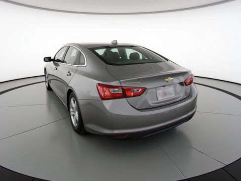 Used 2024 Chevrolet Malibu LT image 6