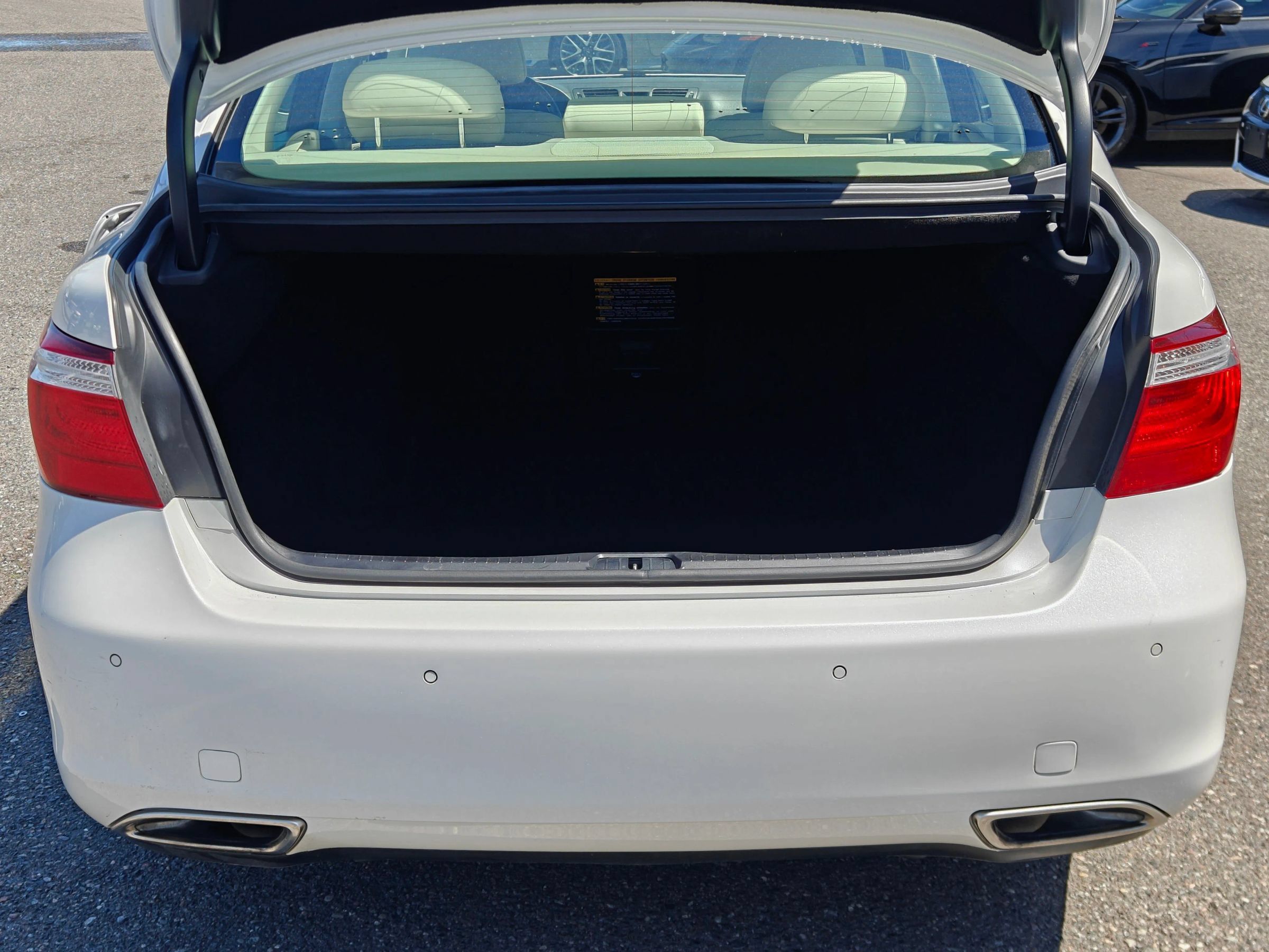 Used 2007 Lexus LS 460 RWD image 47
