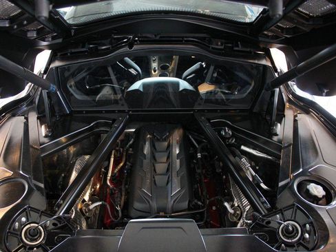 New 2026 Chevrolet Corvette Stingray Preferred Cpe w/ Z51 Performance Package image 9