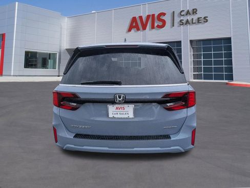 Used 2025 Honda Odyssey Sport-L image 7