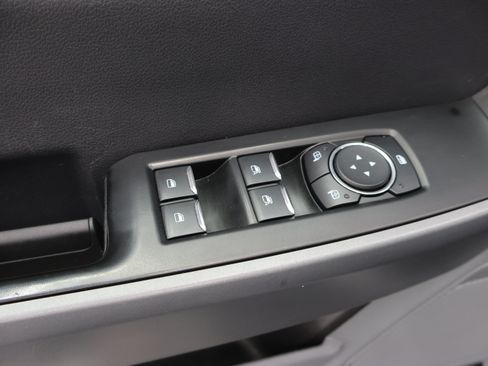 Used 2024 Ford F250 XLT AWD/4WD image 39