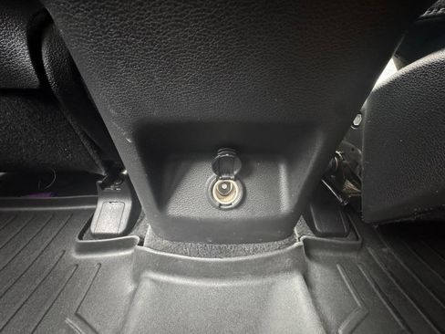 Used 2021 Kia Telluride EX w/ Towing Package image 17