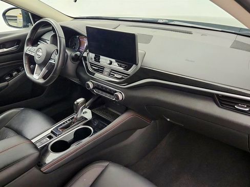 Used 2023 Nissan Altima 2.5 SR w/ SR Premium Package AWD/4WD image 24