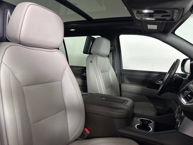 Used 2021 GMC Yukon XL SLT w/ Rear Media and Nav Package RWD image 19