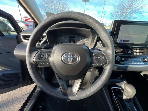 Used 2024 Toyota Corolla LE image 36