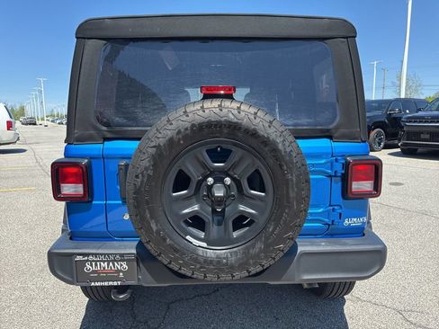 Used 2024 Jeep Wrangler Unlimited Sport AWD/4WD image 6