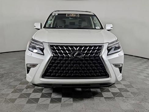 Used 2023 Lexus GX 460 Premium w/ Premium Package AWD/4WD image 2