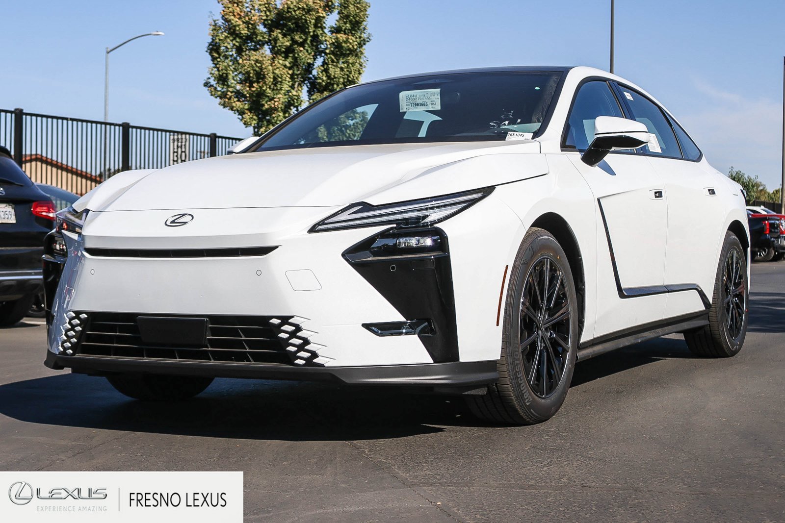 New 2026 Lexus ES 350h AWD image 3