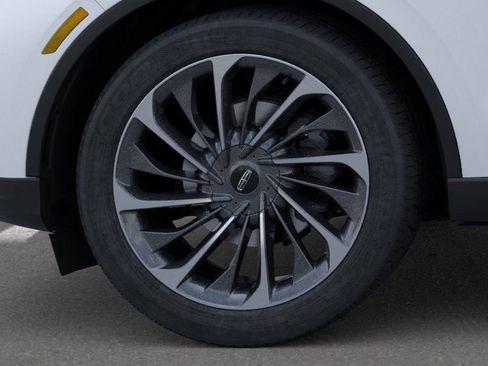 New 2026 Lincoln Aviator Reserve image 19