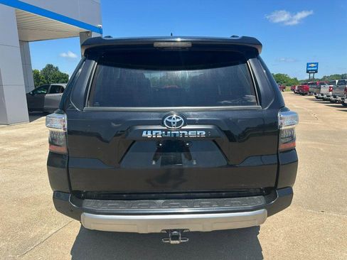 Used 2023 Toyota 4Runner TRD Off-Road Premium image 4