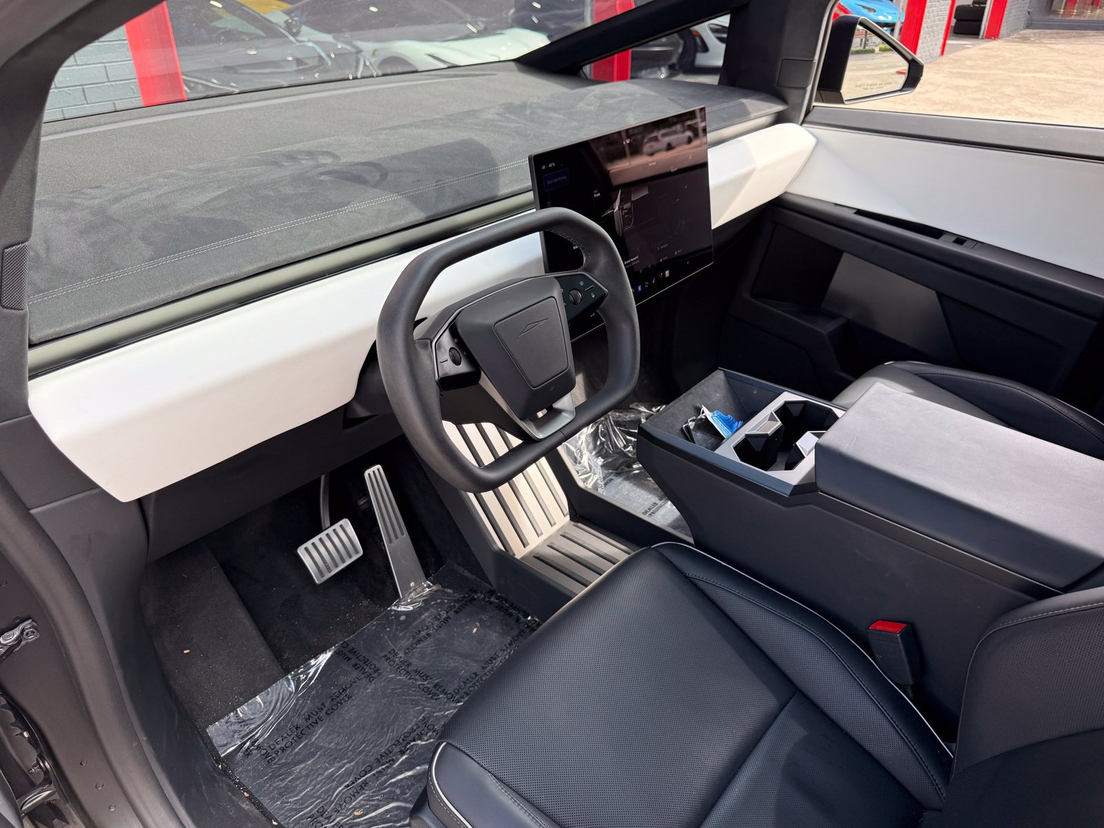 Used 2024 Tesla Cybertruck Cyberbeast AWD/4WD image 15