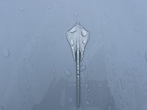 Used 2021 Chevrolet Corvette Stingray w/ Chrome Exterior Badge Package image 29