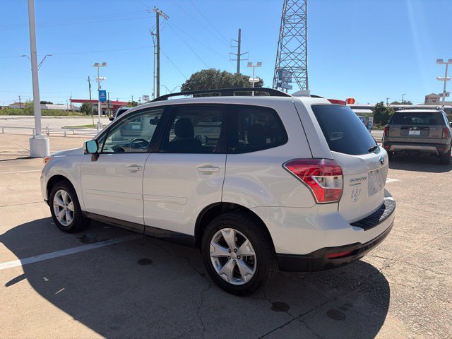 Used 2016 Subaru Forester 2.5i Premium AWD/4WD image 5