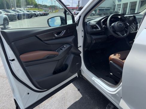 New 2026 Subaru Ascent Touring image 9