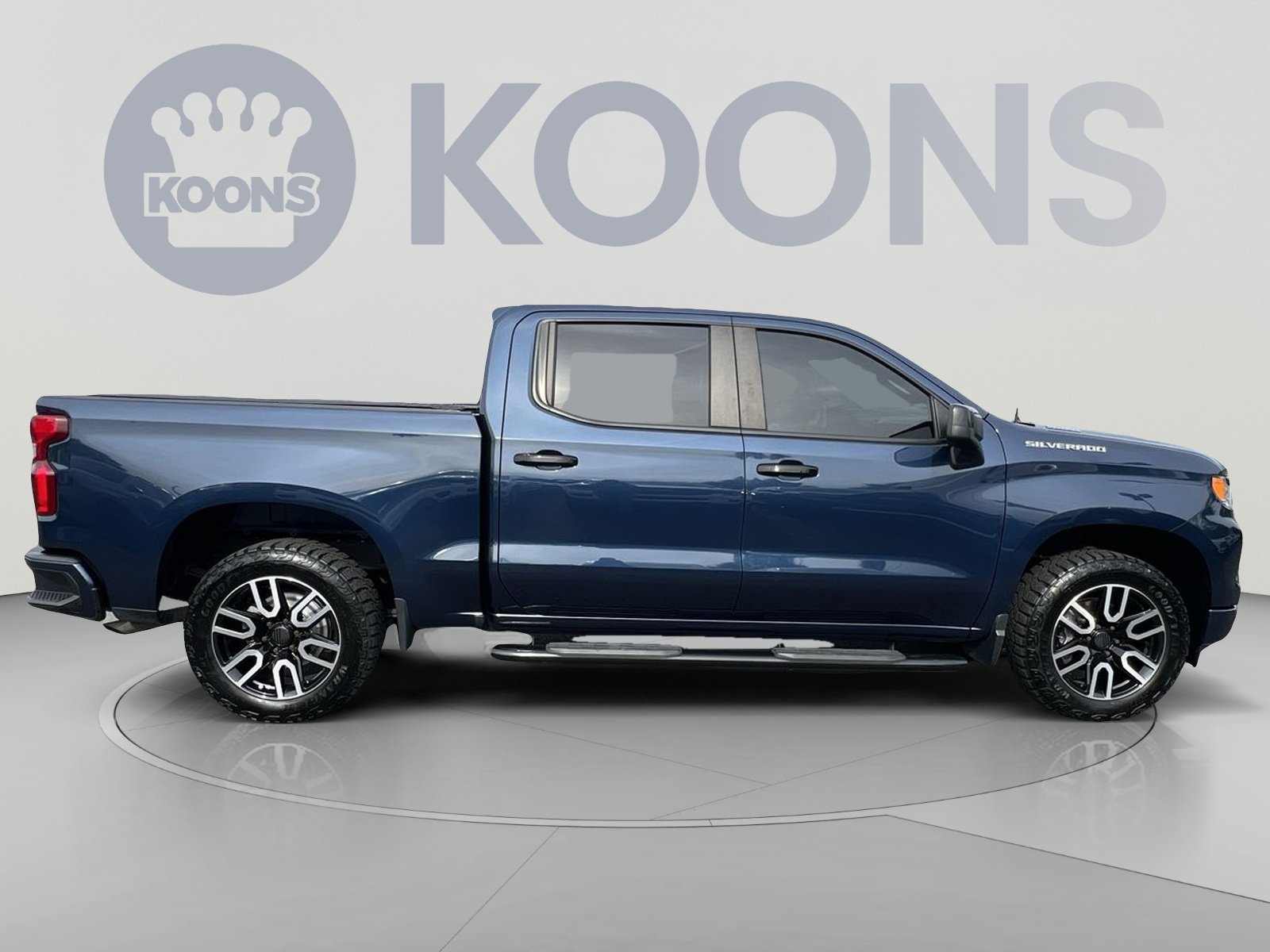 Used 2023 Chevrolet Silverado 1500 RST AWD/4WD image 12