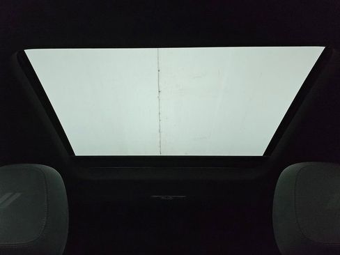 Used 2024 Dodge Hornet GT image 3