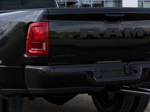 New 2026 RAM 3500 Limited AWD/4WD image 13