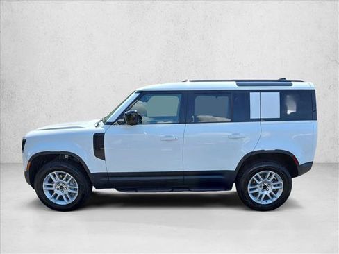 New 2026 Land Rover Defender 110 S AWD/4WD image 8