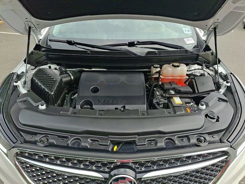 Used 2021 Buick Enclave Avenir w/ Avenir Technology Package AWD/4WD image 30