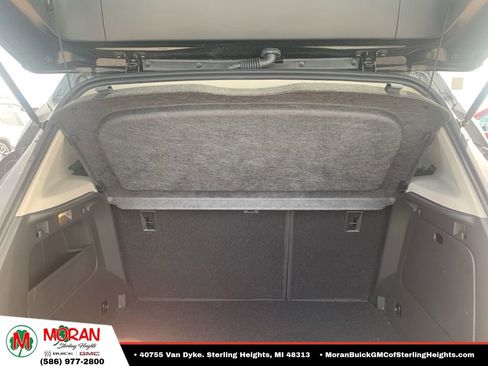 Used 2022 Buick Encore Preferred AWD/4WD image 4