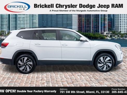 Used 2025 Volkswagen Atlas SE FWD image 8