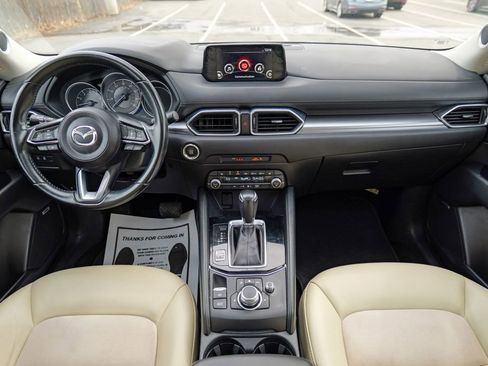 Used 2019 MAZDA CX-5 Touring image 40