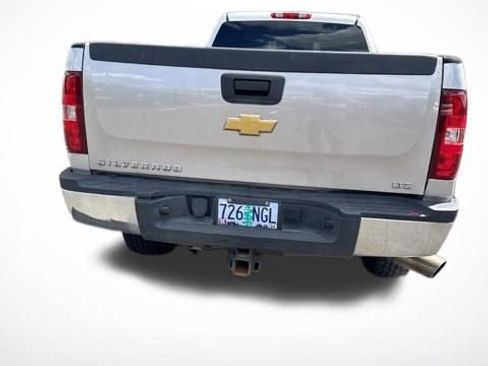 Used 2009 Chevrolet Silverado 3500 LTZ AWD/4WD image 5